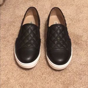 Steve Madden Slip-on Black Sneakers